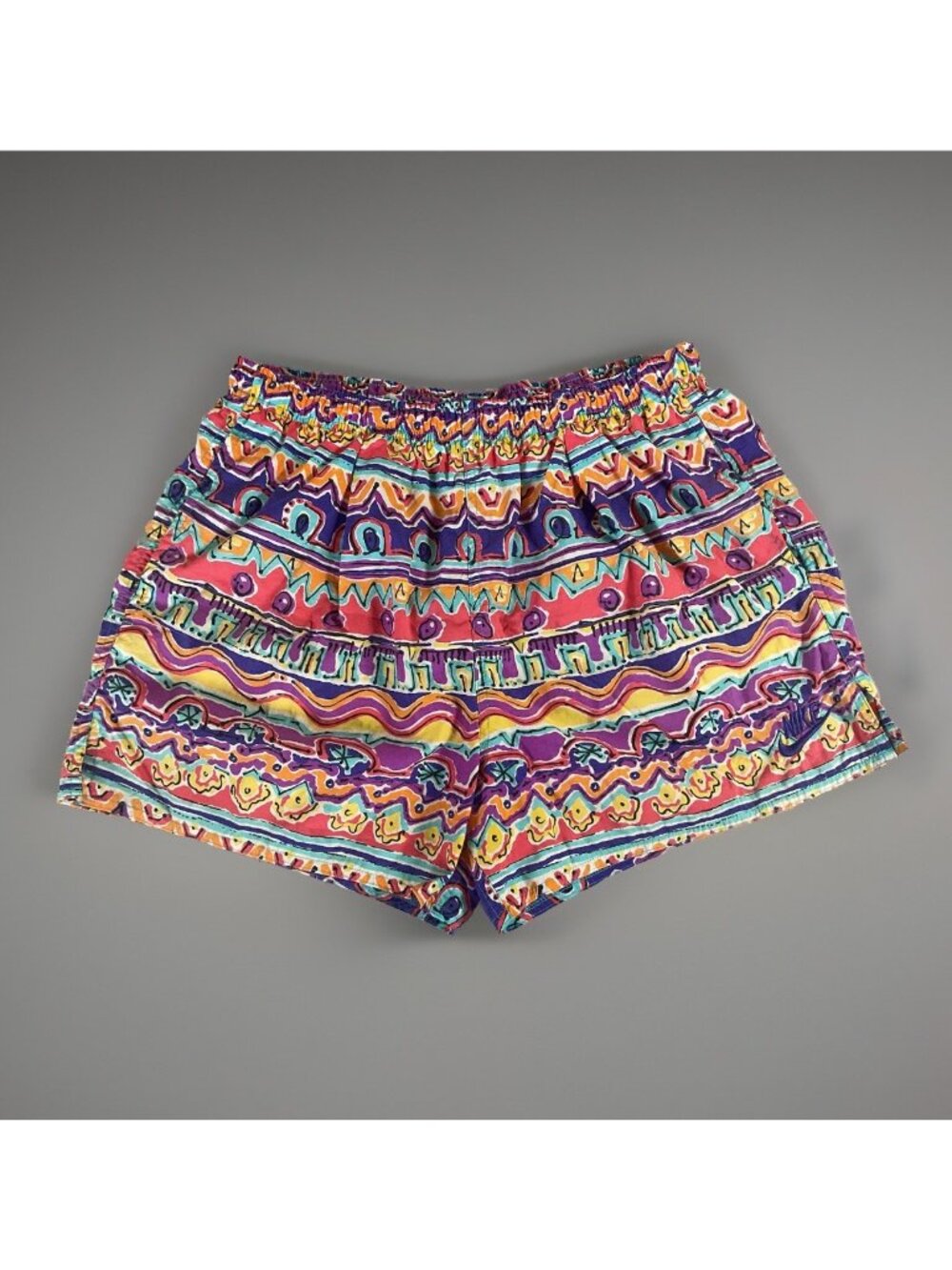 Nike 90s Vintage Pattern Printed Abstract Aztec Colorful Womens Shorts Summer